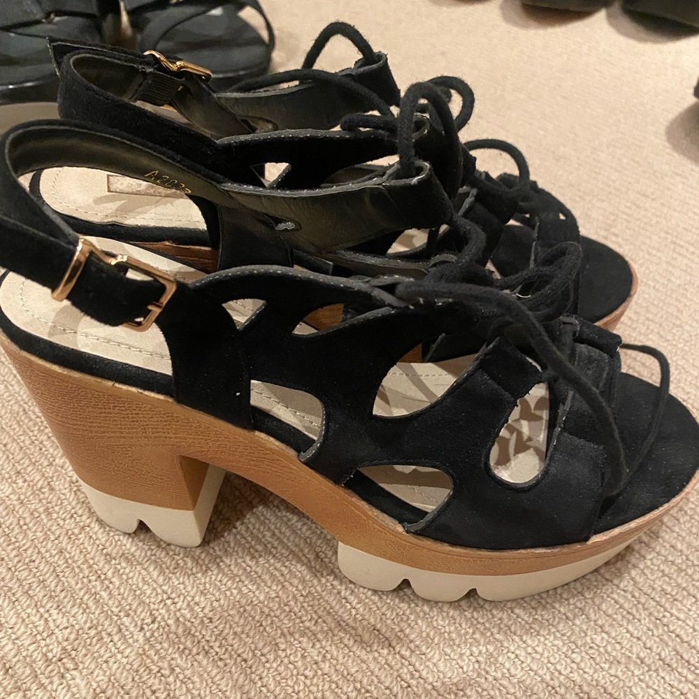 Dia mantique scrappy sandals lace up